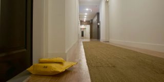 Porch pirates appear to be accessing AT&T data to track iPhone deliveries | Packages left outside an apartment door