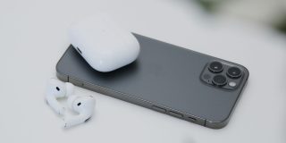 Wireless reverse charging being tested in the iPhone 17 Pro | AirPods case on an iPhone