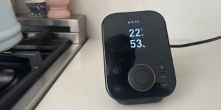 SwitchBot Hub 3