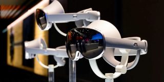 Samsung is unveiling its Vision Pro competitor today, revealing four key things | Prototype shown on a display stand