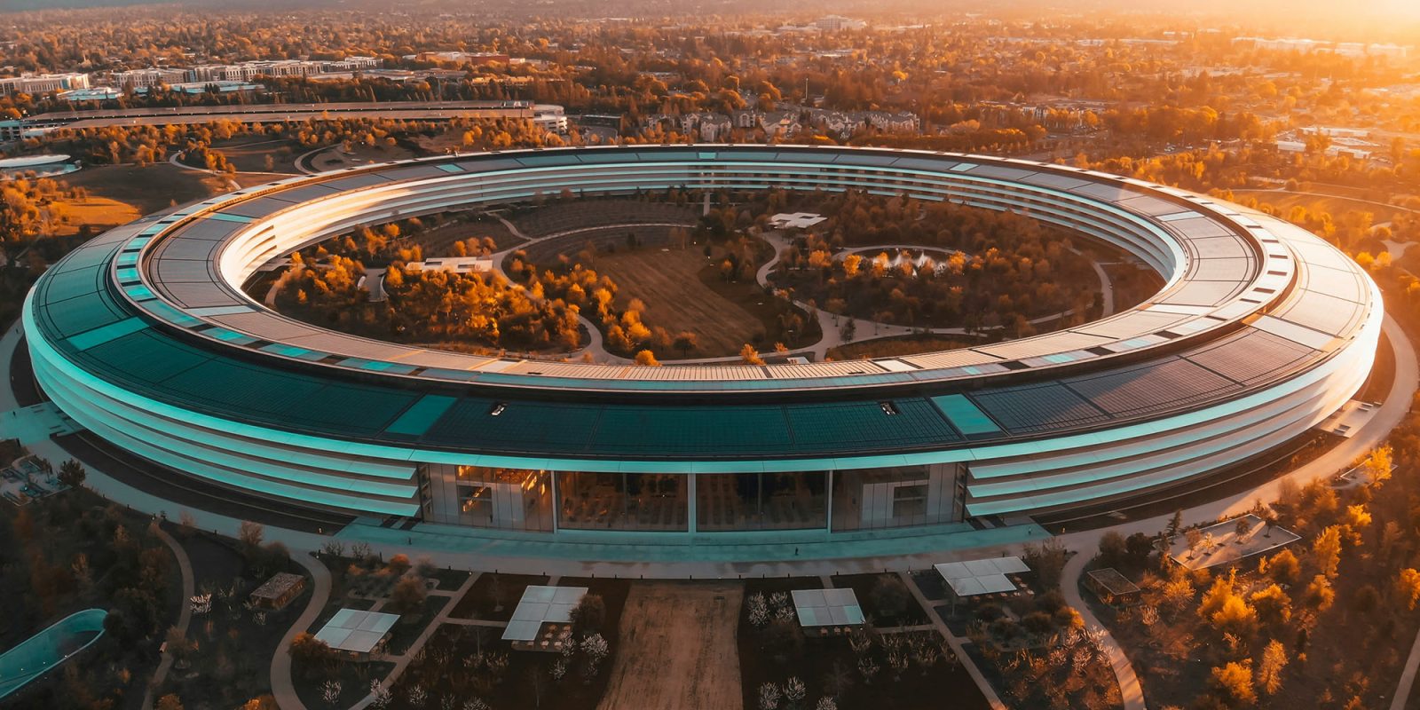 Apple departures