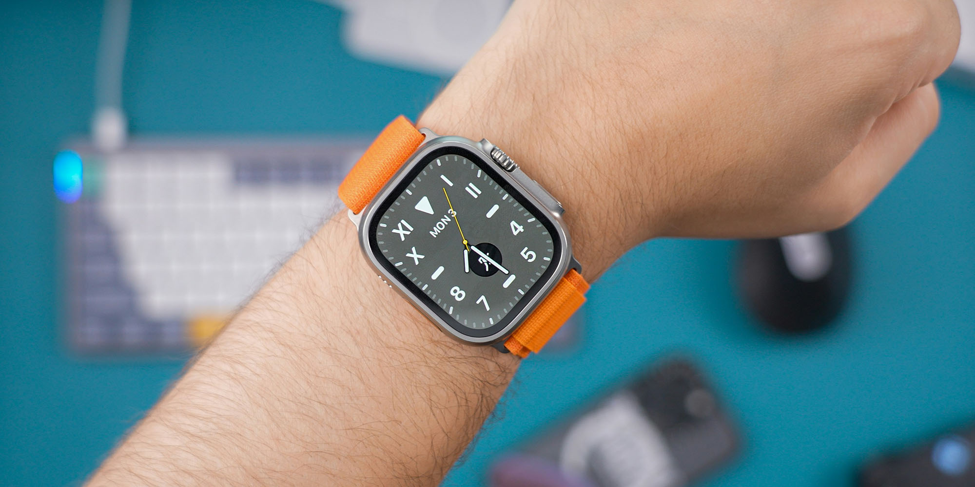 Micro-LED Apple Watch Ultra project not cancelled | Existing Ultra model shown