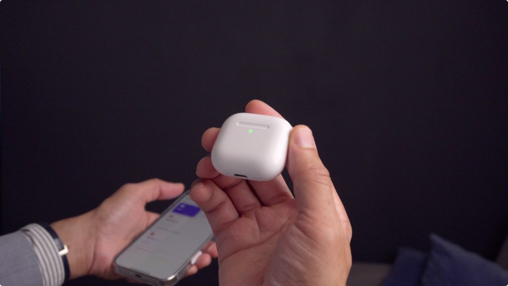 AirPods 4 speaker for Find My