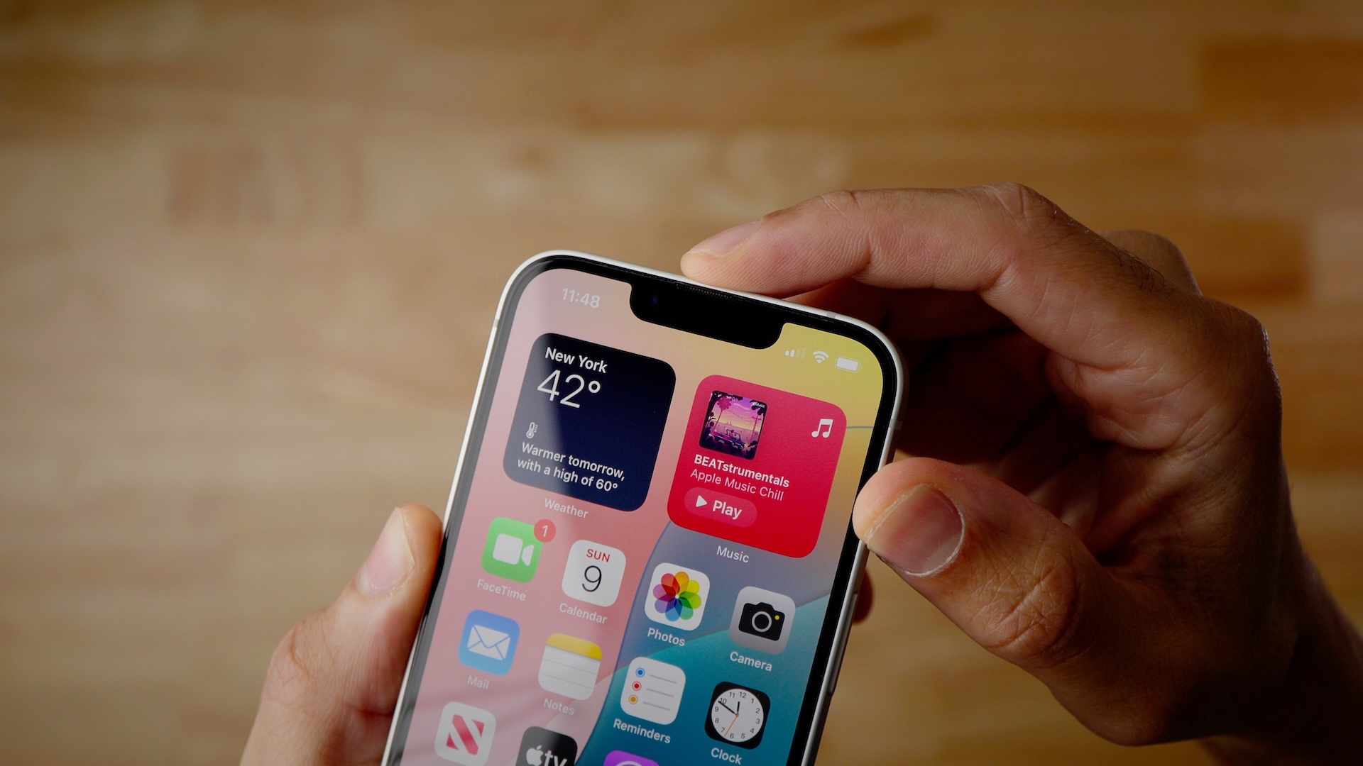 iPhone 16e