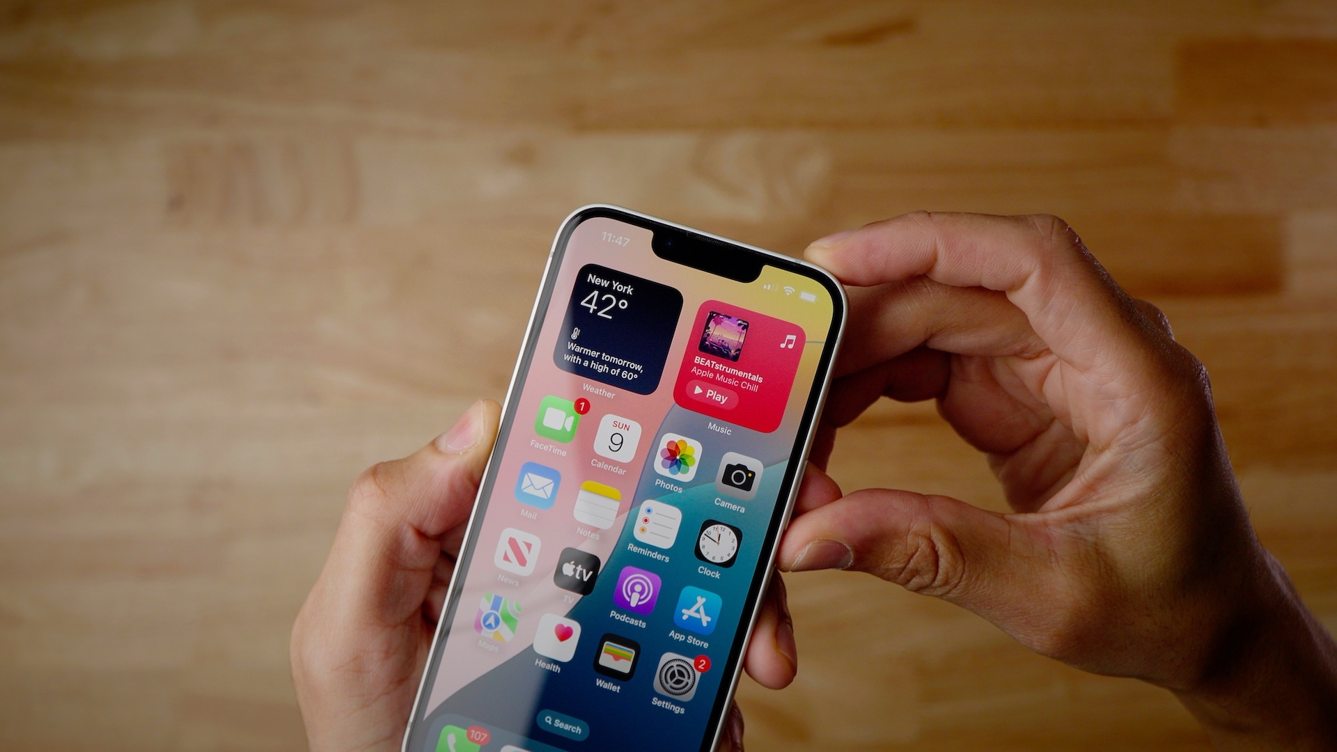 iPhone 16e