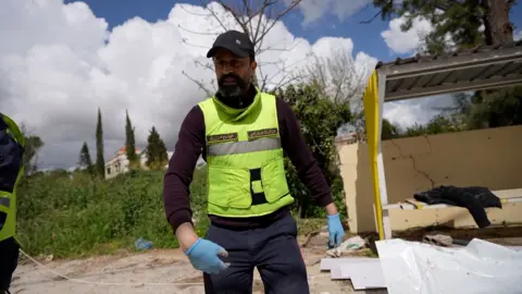 Neha Sharma/BBC Fadel Serhan, a Lebanese paramedic from the Risala Scout Association, in southern Lebanon