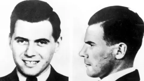 Ullstein Bild / Getty Black and white images of a man wearing a tie