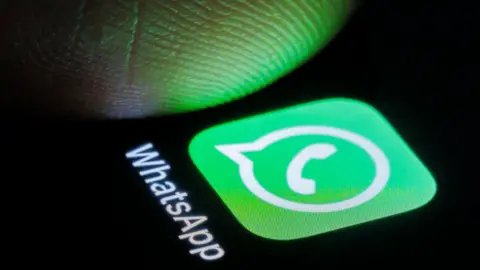 Getty Images whatsapp on phone