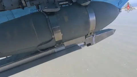 Russian Ministry of Defence Glide bomb mounted on Su-34 fighter