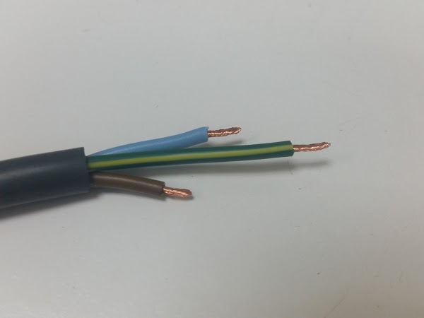 見下文
