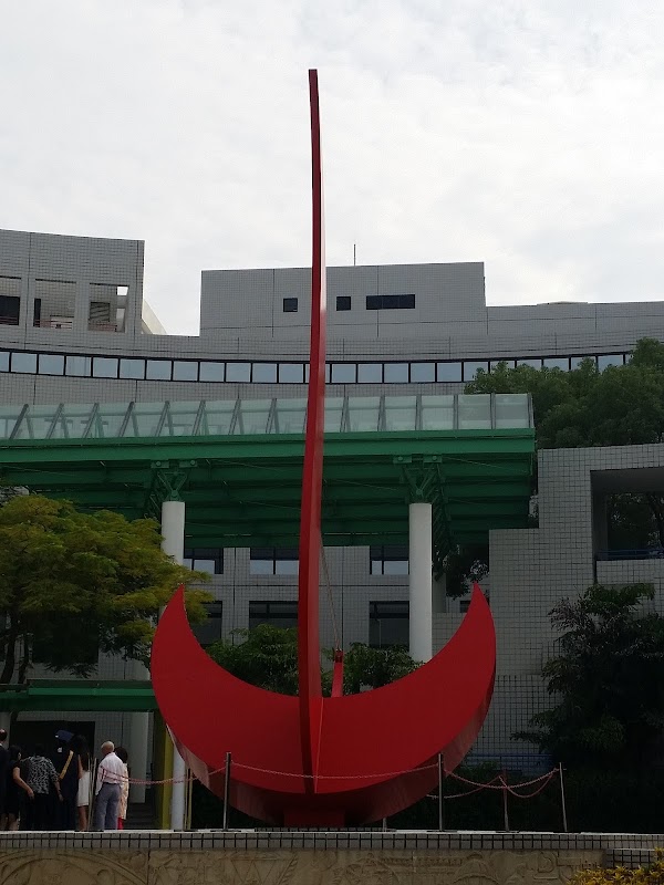 見下文