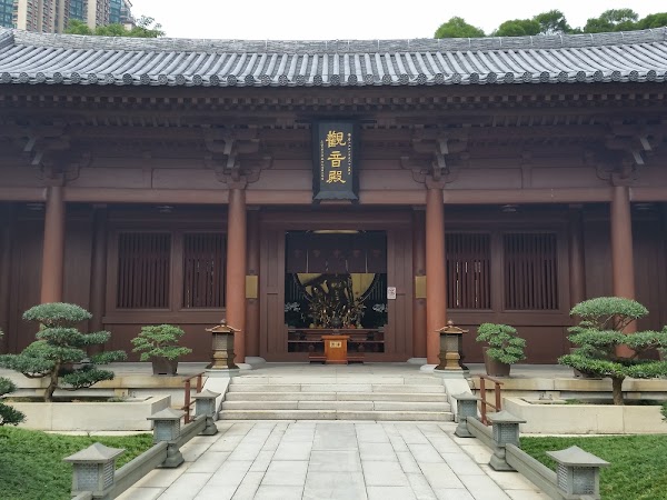 見下文