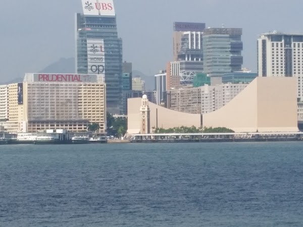 見下文