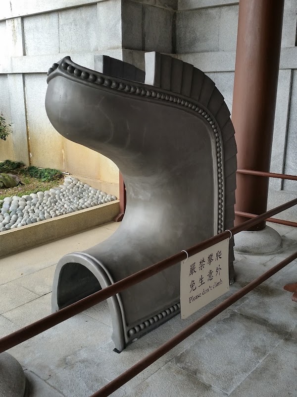 見下文