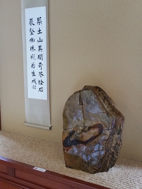 見下文