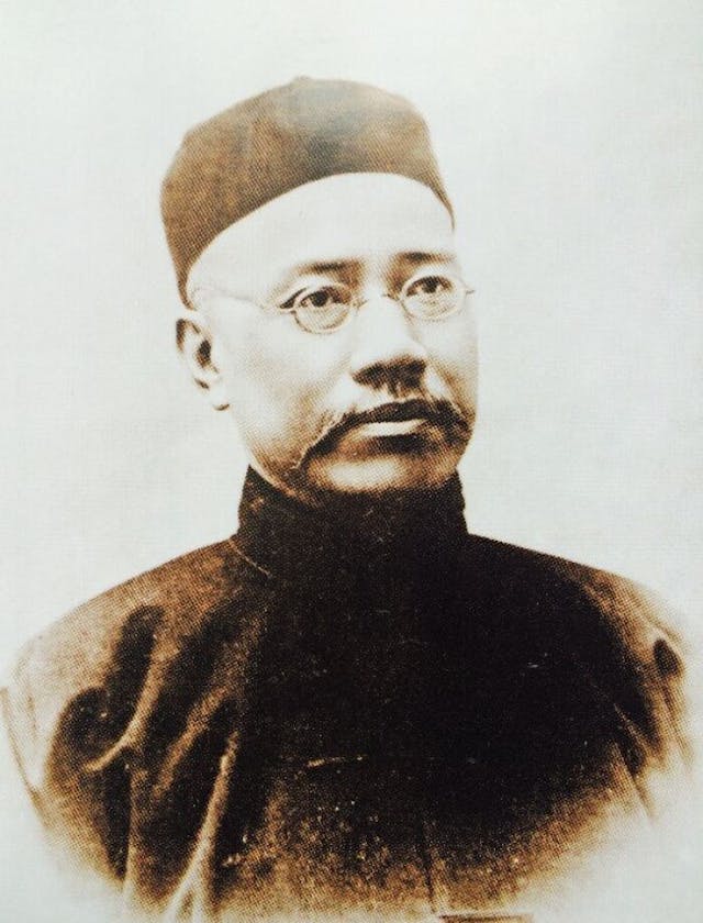 嚴復是近代中國重要翻譯家。(網上圖片)