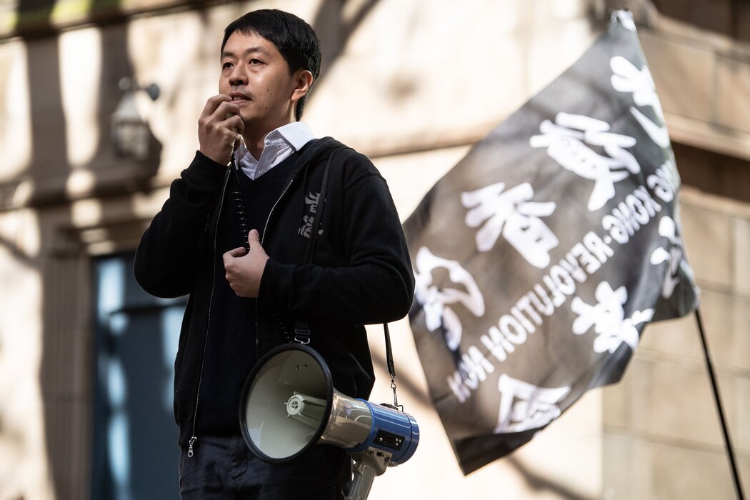 許智峯在雪梨一個支持香港人的集會上，攝於2021年。