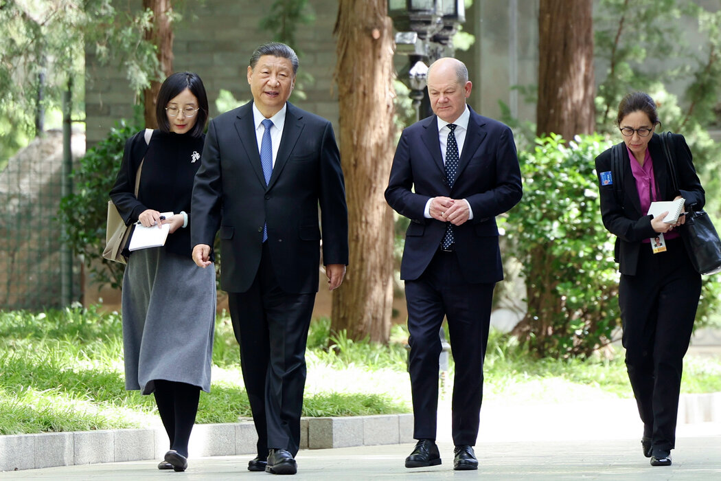 中國領導人習近平與德國總理肖爾茨，上週攝於北京。照片由中國官方媒體發布。