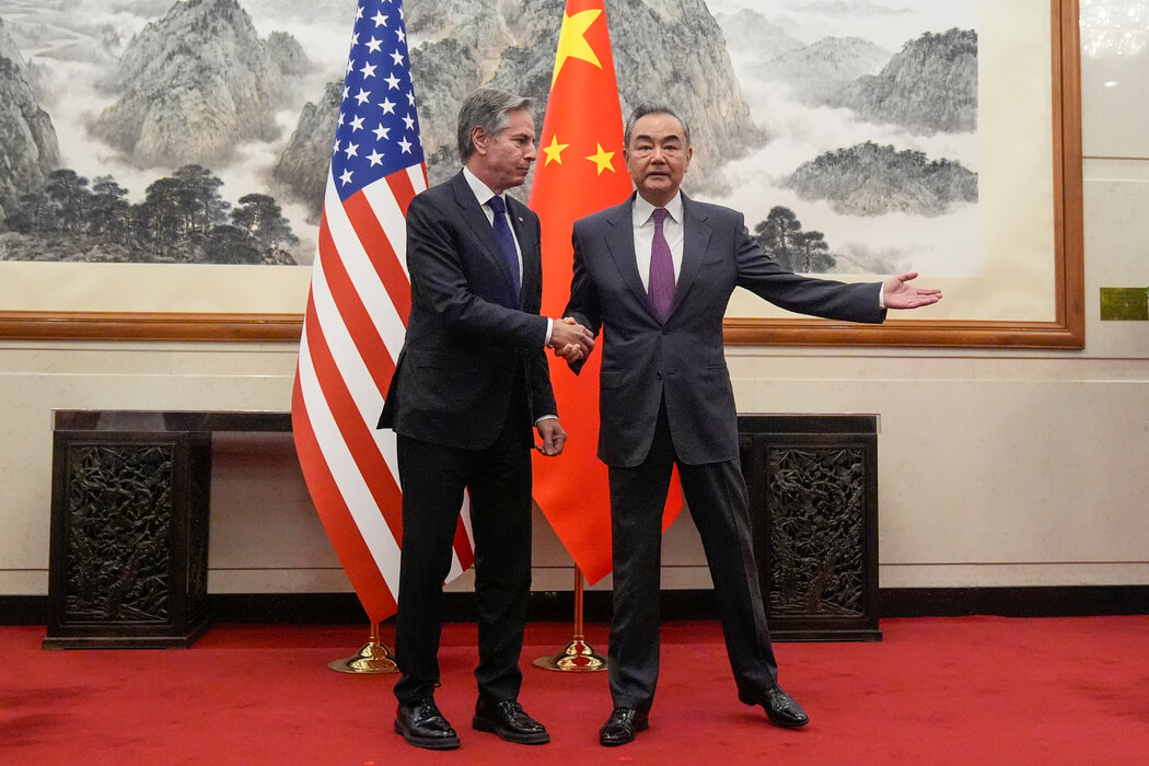 在布林肯週五與中國外交部長王毅的會晤中,王毅警告,兩國關係中的負面因素正在加劇。