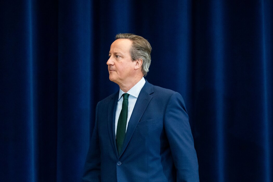 戴維·卡麥隆現任英國外交大臣。不同與他擔任首相的時候,現在他已變得對中國持更多批評態度。