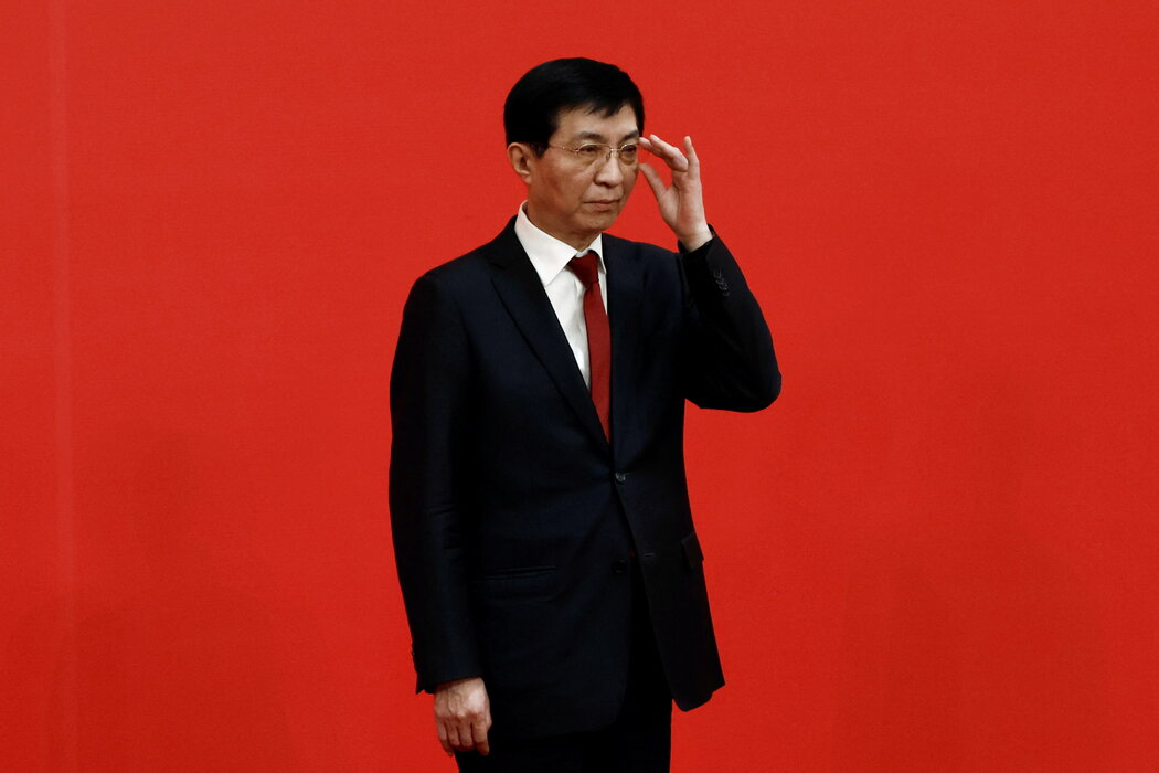 2022年的王滬寧。