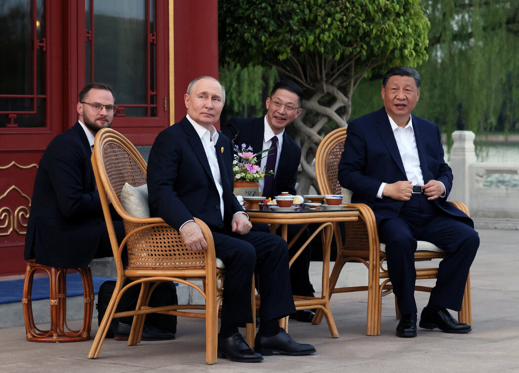 普丁和習近平上週四在中南海品茗,圖片由俄羅斯官方媒體提供。