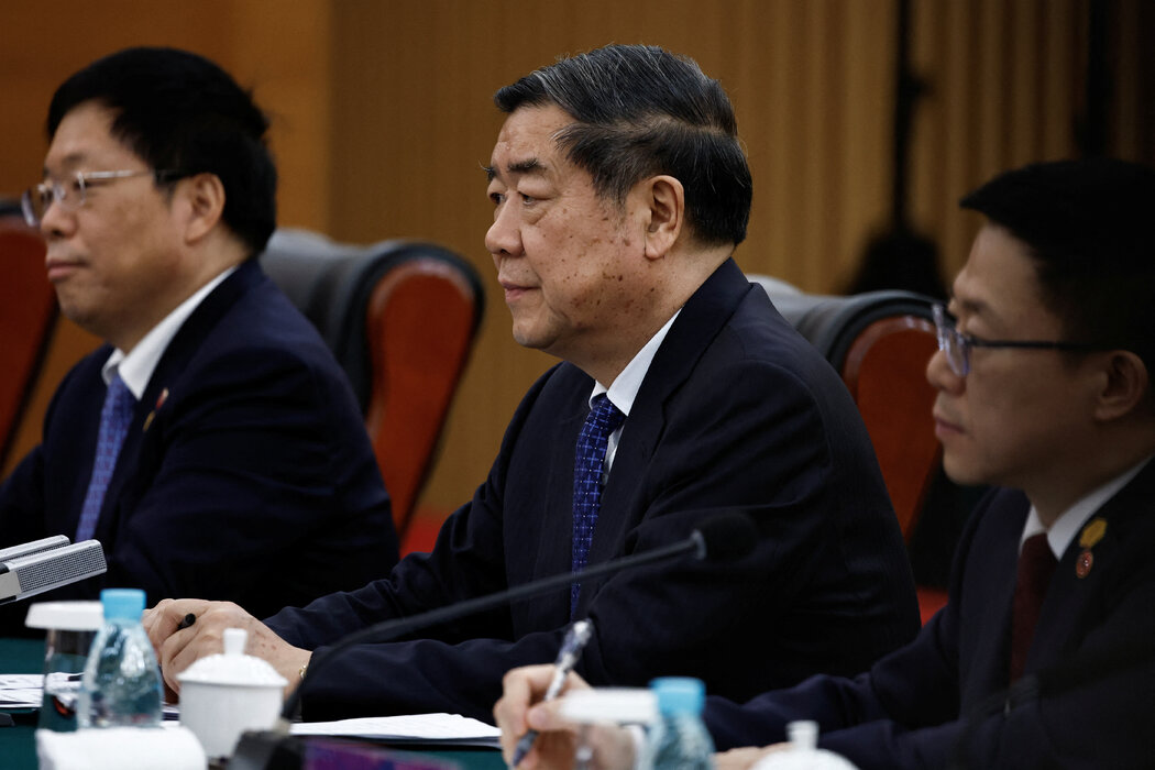 中國主管經濟的最高級別官員、國務院副總理何立峰上週舉行影片會議,宣布了新政策。