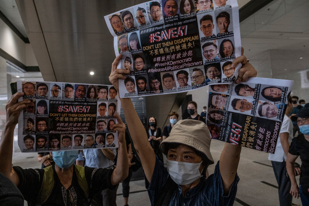 2021年，47名民主活動人士的支持者。如果罪名成立，這些活動人士將面臨監禁，在某些情況下可能終身監禁。