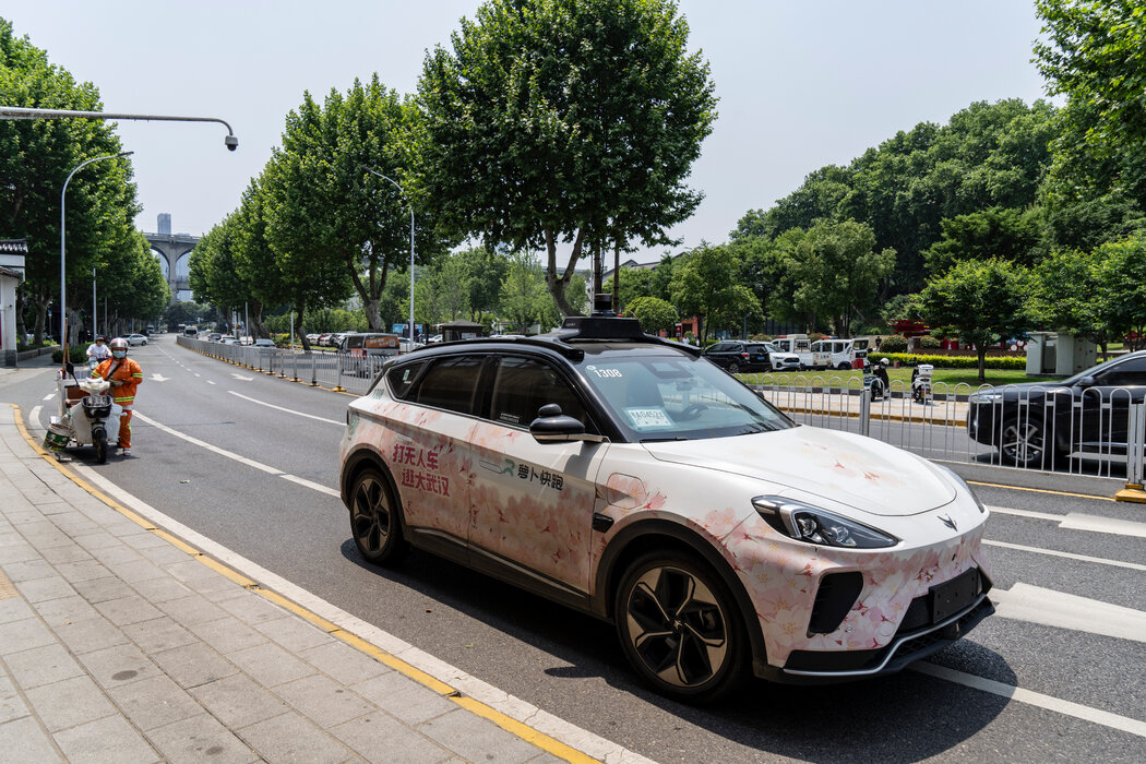 百度正在武漢市測試其無人駕駛計程車。