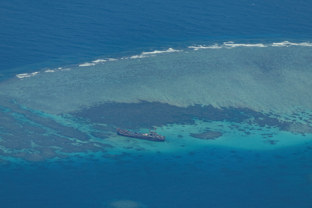 菲律賓擱淺在第二托馬斯淺灘上的二戰時期軍艦「塞拉馬德雷號」,攝於去年。