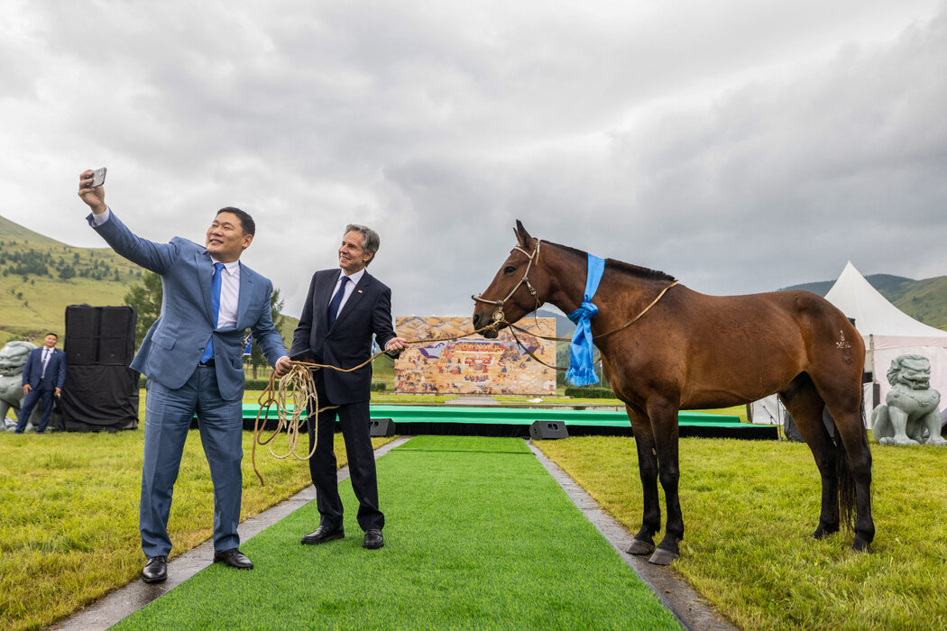 「與美國的合作對於確保蒙古的經濟多樣性和獨立性非常重要,」蒙古總理奧雲額爾登說。