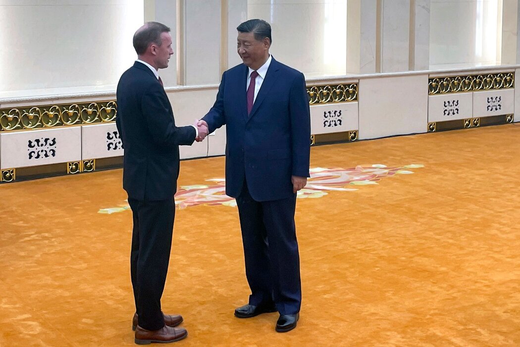 美國總統國家安全事務助理傑克·沙利文週四與中國領導人習近平見了面。
