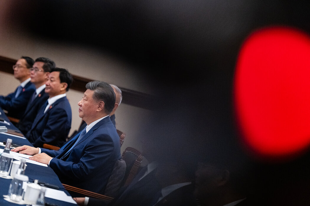 據拜登的國家安全顧問沙利文稱，此次駭客攻擊事件如此嚴重，以至於拜登總統上週末在秘魯會見中國國家主席習近平時直接與他討論了此事。