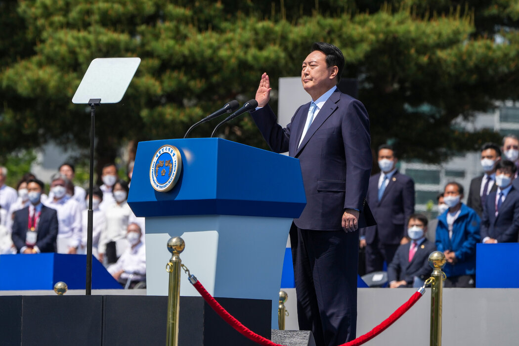 尹錫悅總統於2022年5月宣誓就職。