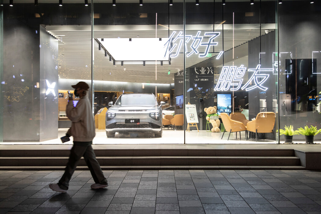 像小鵬汽車這樣的中國汽車初創企業在大力投資於機器人和設計創新。