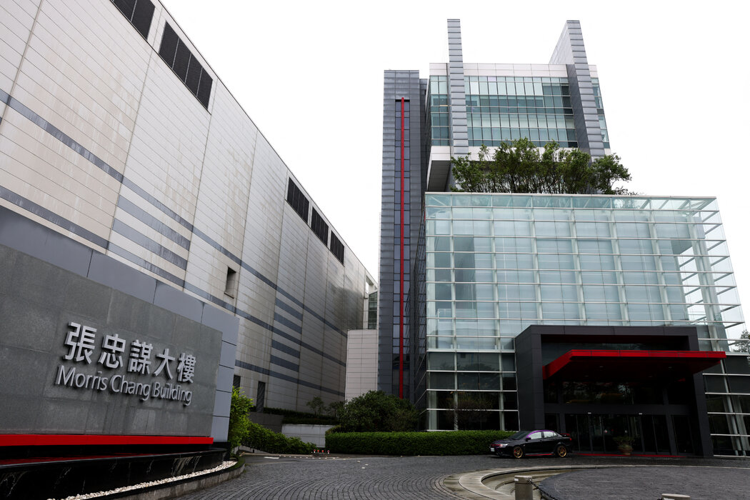 台積電是全球最大的晶片製造商。公司表示，將斥資1000億美元在亞利桑那州生產用於人工智能和其他高技術應用所需的晶片。