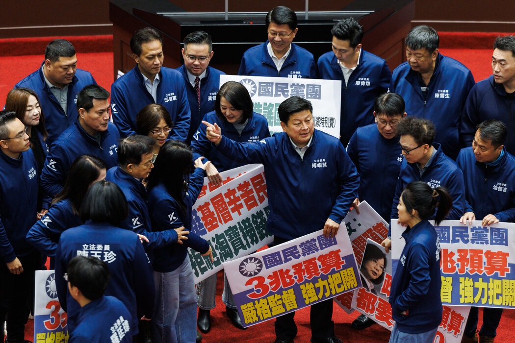 1月，反對黨國民黨立委參加2025年中央政府預算辯論。