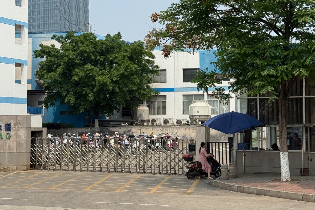 贛州一家生產稀土磁鐵的工廠。中國生產了世界上90%的磁鐵。
