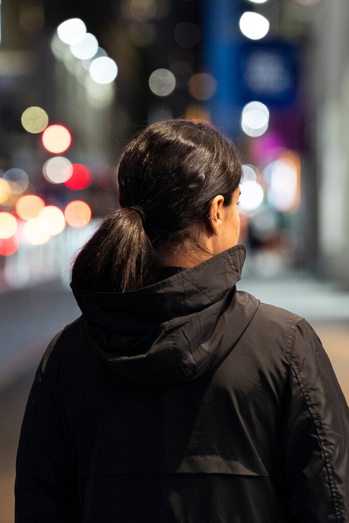一名在佛羅里達州的黎巴嫩研究生表示,她感到「一直處於壓力之中,不確定什麼話能說、什麼事能做」。