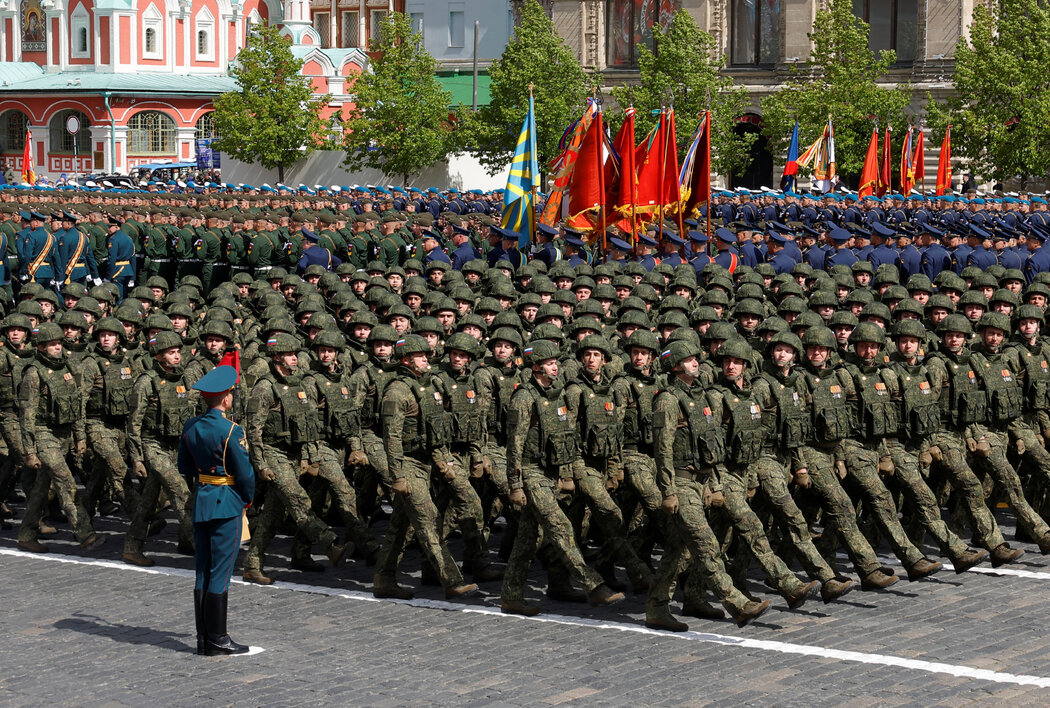 5月，俄羅斯士兵在紀念反法西斯戰爭勝利日的閱兵式上列隊行進。自2022年俄羅斯入侵烏克蘭以來，駭客組織似乎對俄羅斯的目標更感興趣了。