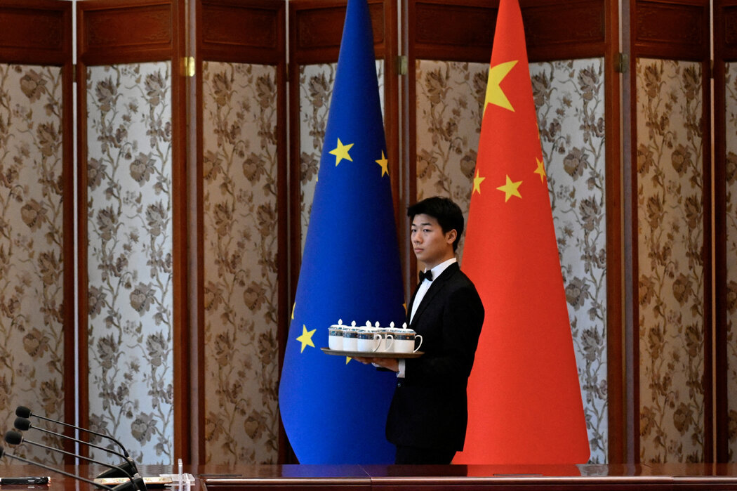 歐盟和中國領導人並不指望此次峰會能解決雙方的重大分歧,包括貿易爭端和中國在烏克蘭戰爭中對俄羅斯的支持。