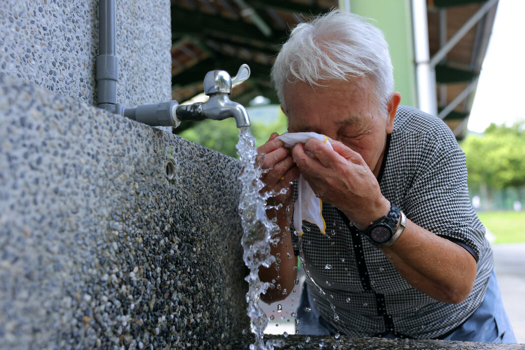 7月，台灣台北出現高溫天氣。