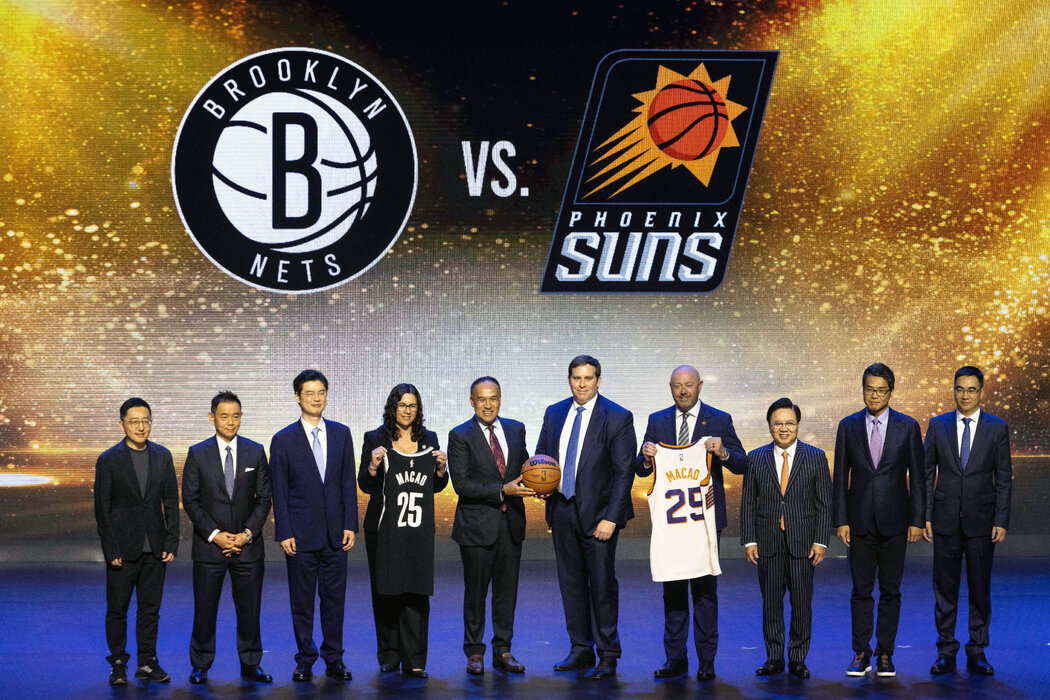 NBA週末重返中國，在澳門舉行季前賽，該聯盟正在體育與政治之間走鋼絲。