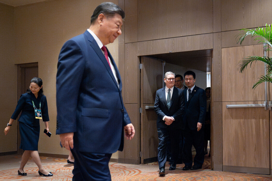 英國首相基爾·斯塔默去年在二十國集團峰會期間與中國國家主席習近平會面。