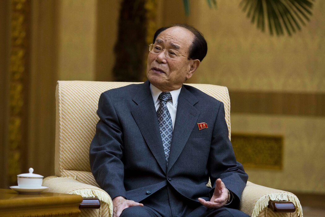 金永南，朝鮮最高人民會議常任委員會委員長，2013年攝於朝鮮平壤。