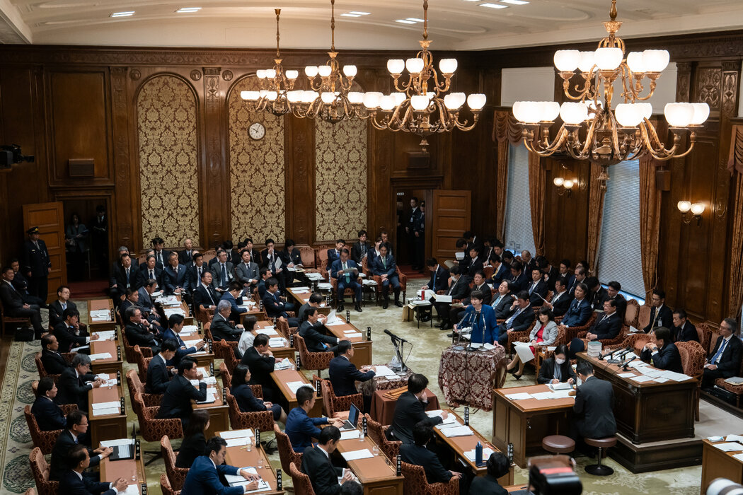 高市早苗週五在國會發言時承認，她清晨的準備工作給工作人員「造成了不便」。