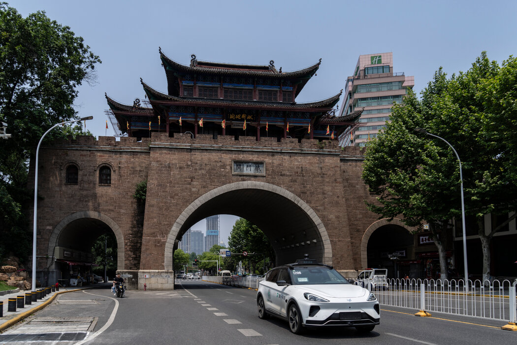 武漢的阿波羅無人駕駛計程車。武漢是中國十多個正在測試無人駕駛計程車的城市之一。