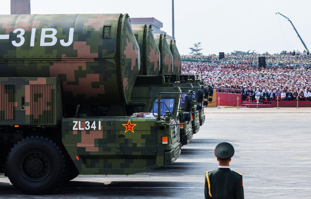 9月在北京舉行的紀念二戰結束80週年閱兵式上，中國展示了核導彈。