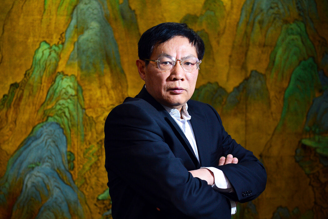 任志強，攝於2012年。