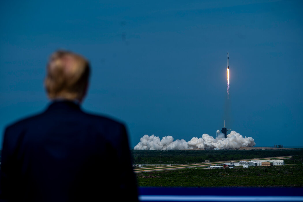 2020年5月，川普總統在首個任期內訪問甘迺迪航天中心，觀看SpaceX的火箭發射。